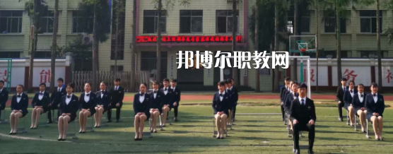 成都恒輝技工學(xué)校2022年報(bào)名條件、招生要求、招生對(duì)象