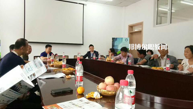 秦皇島渤海科技中等專業(yè)學校2022年招生辦聯(lián)系電話