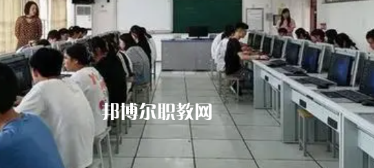 蒲江職業(yè)中專學校2022年報名條件、招生要求、招生對象
