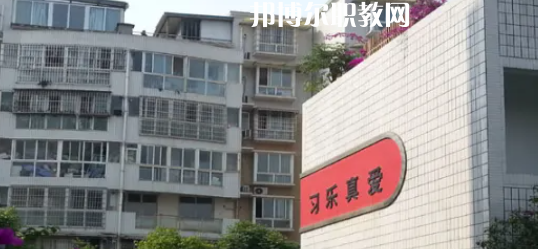 天府成人中等專業學校2022年報名條件、招生要求、招生對象