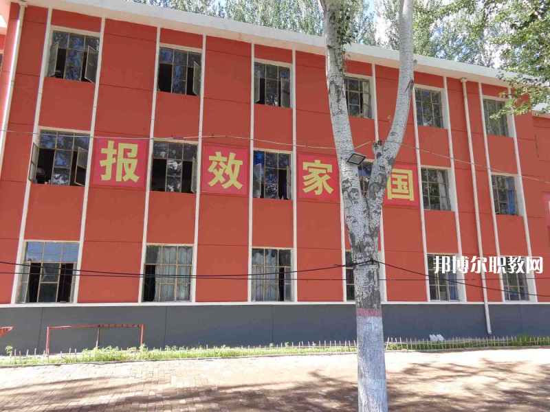 張家口新世紀(jì)職業(yè)學(xué)校2022年報名條件、招生要求、招生對象