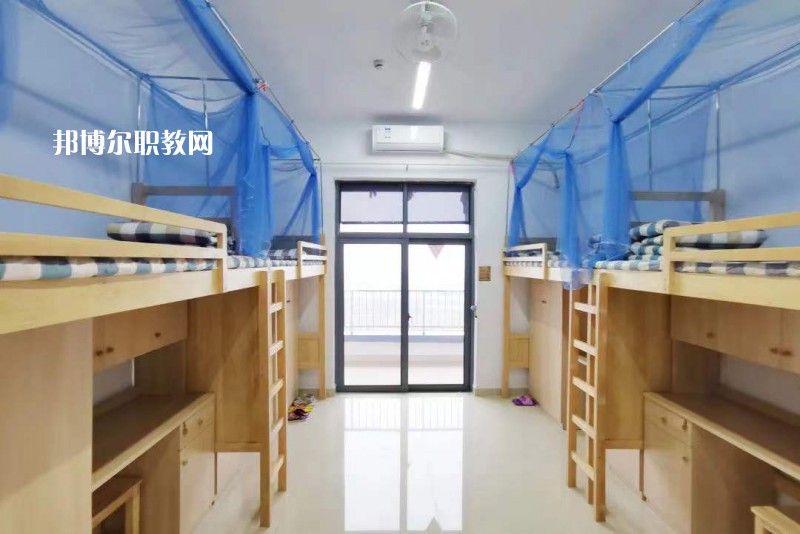 江蘇昆山第二中等專業學校2022年宿舍條件