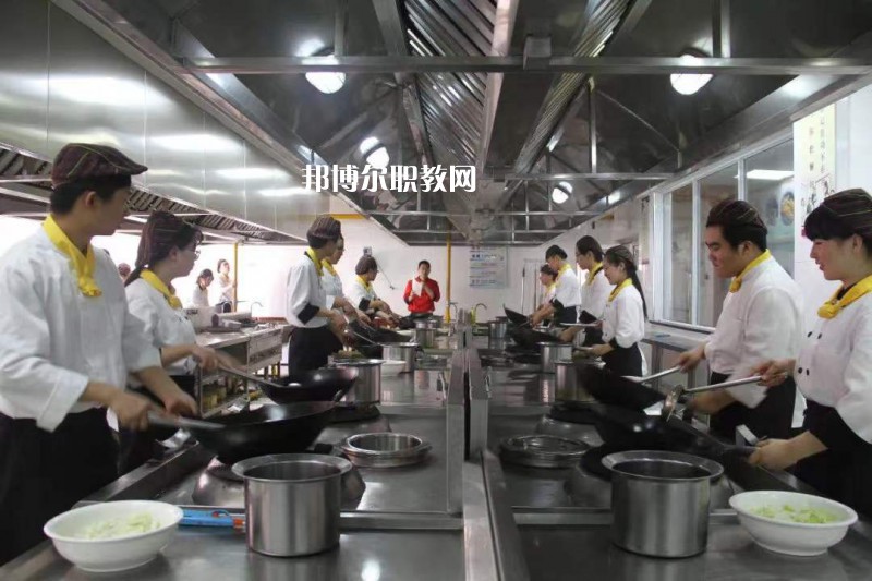 江蘇相城中等專業學校2022年招生辦聯系電話