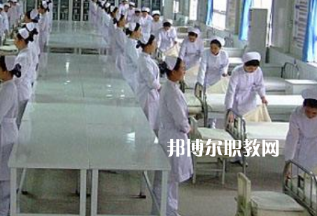 甘肅省中醫學校2022年報名條件、招生要求、招生對象