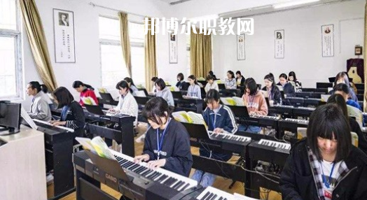渦陽縣科技學校2022年報名條件、招生要求、招生對象