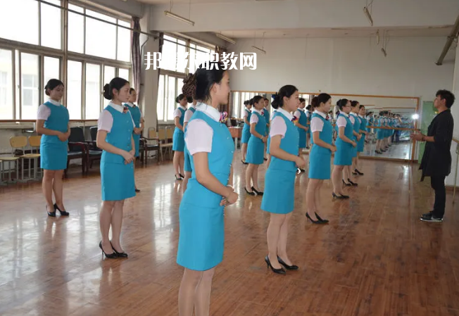 廊坊華航航空學(xué)校2022年報名條件、招生要求、招生對象