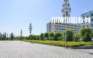 甘肅省酒泉衛(wèi)生學(xué)校2022年報名條件、招生要求、招生對象 