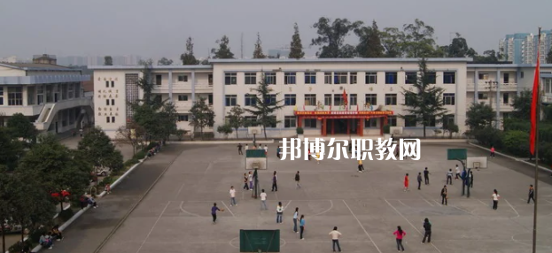 成都市育華職業學校怎么樣、好不好