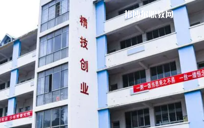 貴州龍里中等職業學校2022年報名條件、招生要求、招生對象