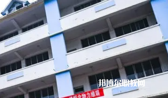 貴州龍里中等職業學校2022年宿舍條件