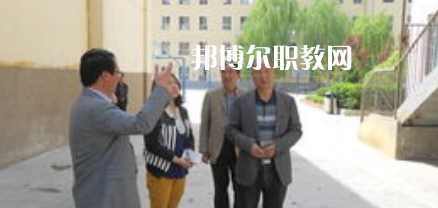 保山隆陽區職業技術學校2022年招生辦聯系電話