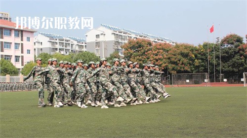 江蘇潤州中等專業(yè)學校2022年報名條件、招生要求、招生對象