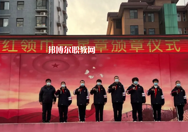 石家莊藝術職業學校2022年招生辦聯系電話