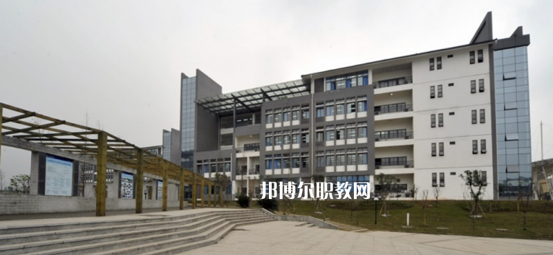 文山文武職業(yè)學(xué)校2022年學(xué)費(fèi)、收費(fèi)多少