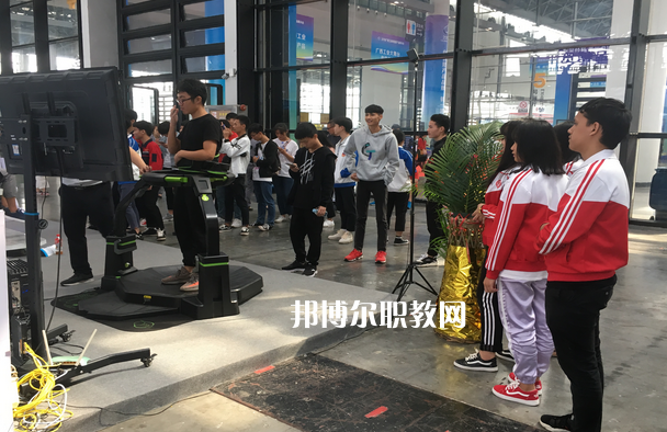 廣西紡織工業學校網站網址