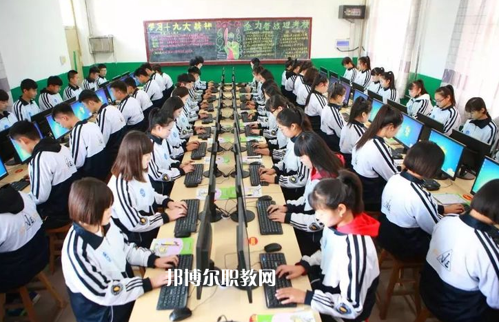 唐山市豐南區(qū)職業(yè)技術(shù)教育中心2022年報(bào)名條件、招生要求、招生對象