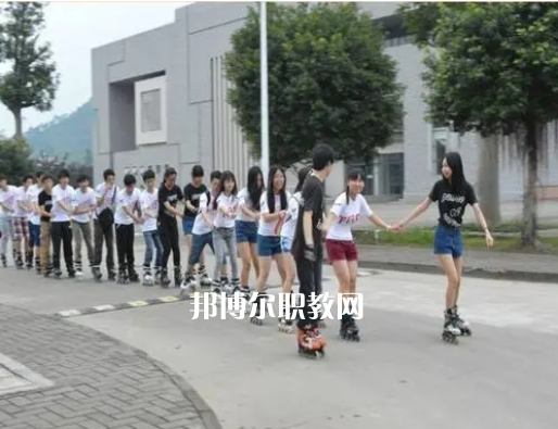 內(nèi)江大千職業(yè)技術(shù)學(xué)校2022年報(bào)名條件、招生要求、招生對(duì)象