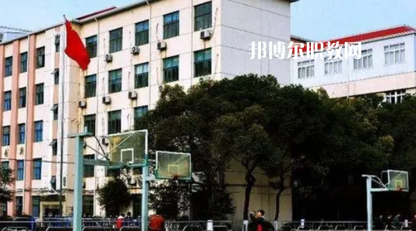 樂山欣欣藝術職業學校網站網址