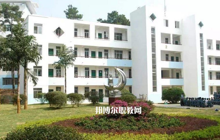 桂林旅游職業中等專業學校2022年報名條件、招生要求、招生對象