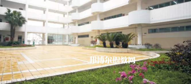 成都市現代制造職業技術學校2022年招生簡章