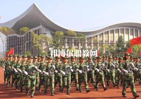黔東南州國防學(xué)校2022年報名條件、招生要求、招生對象