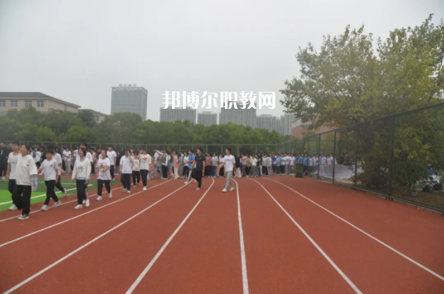安徽明星科技中專學校2022年報名條件、招生要求、招生對象