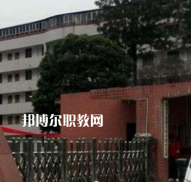 雅安職業(yè)高級(jí)中學(xué)2022年報(bào)名條件、招生要求、招生對(duì)象