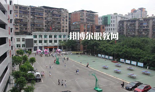 四川省達(dá)州中醫(yī)學(xué)校2022年報(bào)名條件、招生要求、招生對象
