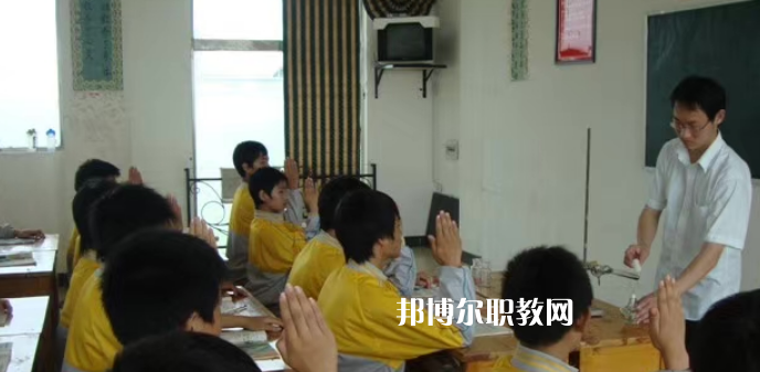 鄰水柑子職業技術學校2022年有哪些專業