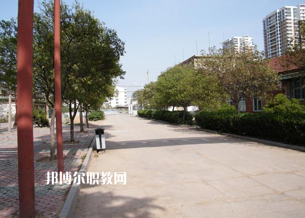 昭通衛生學校2022年報名條件、招生要求、招生對象