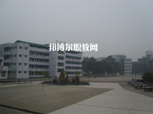 大理衛(wèi)生學校2022年招生簡章