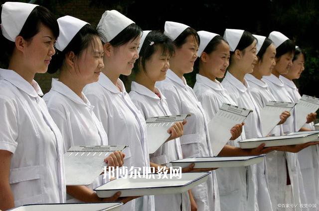 云南2022年衛校和中專有哪些區別