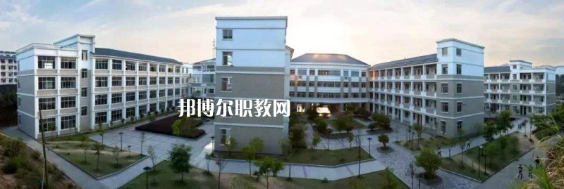  西安2022年高職和中專的區別