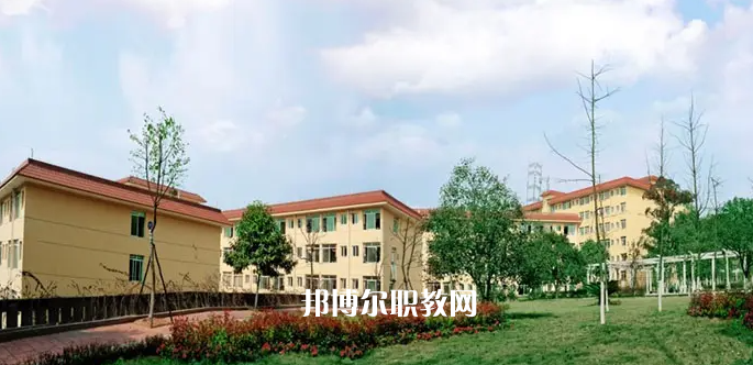 河北旅游管理中等專(zhuān)業(yè)學(xué)校2022年地址在哪里