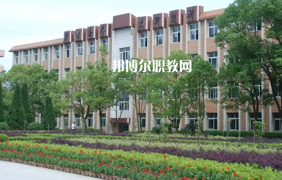 鐘祥職業高中2022年有哪些專業