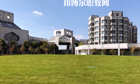 荊州職業教育中心學校2022年怎么樣、好不好