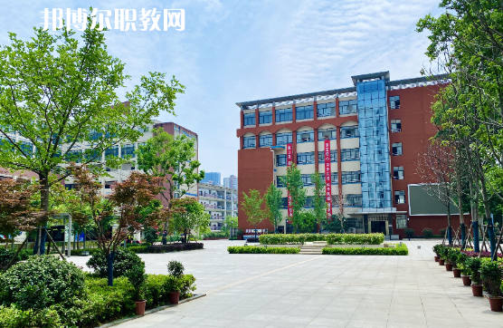 武漢石牌嶺高級職業中學2022年有哪些專業