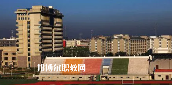安徽高職?？圃盒Ｅ琶?6強