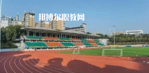 湖南高職?？圃盒Ｅ琶?8強