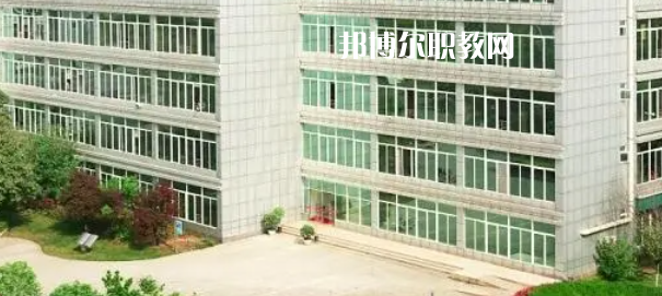 2023成都新高技工學校招生計劃 招生人數(shù)是多少(附要求、條件、對象)