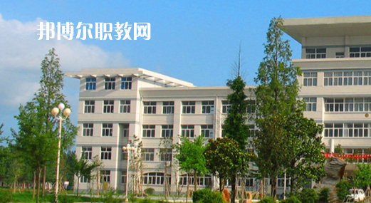 徐州經(jīng)濟(jì)技術(shù)開發(fā)區(qū)工業(yè)學(xué)校地址在哪里，哪個地區(qū)，哪個城市?