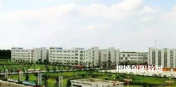 江蘇省高郵中等專業學校地址在哪里，哪個地區，哪個城市?