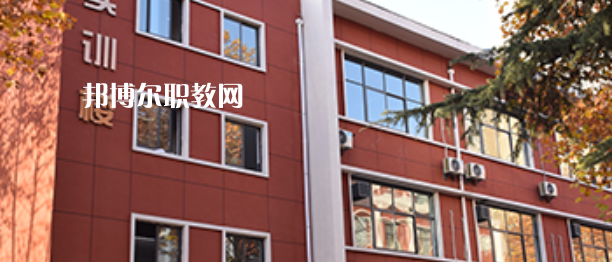 2023西安桃李旅游烹飪專(zhuān)修學(xué)院招生計(jì)劃 招生人數(shù)是多少(附要求、條件、對(duì)象)