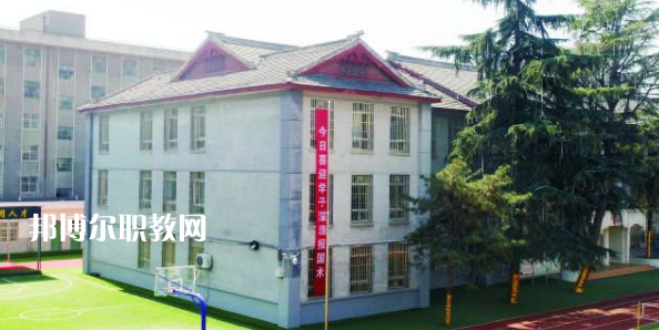 咸陽(yáng)未來(lái)科技職業(yè)學(xué)校地址在哪里，哪個(gè)地區(qū)，哪個(gè)城市?