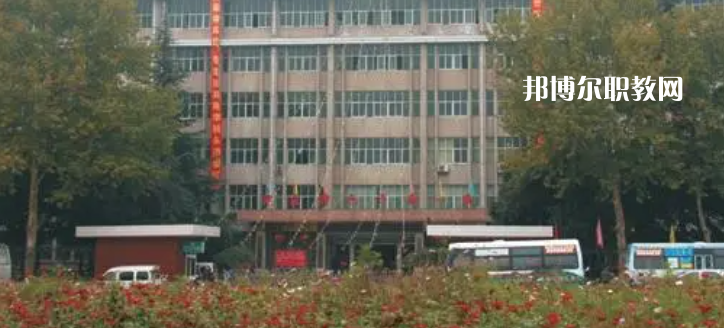2023陜西工程科技高級技工學(xué)校多少錢 陜西工程科技高級技工學(xué)校各專業(yè)學(xué)費收費標準