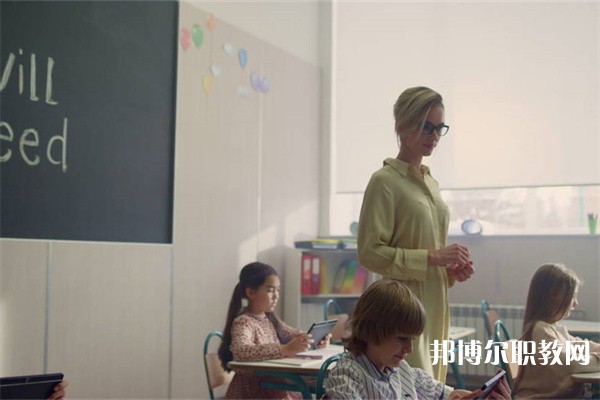 隆昌幼兒師范學校有哪些招生專業（2023年）