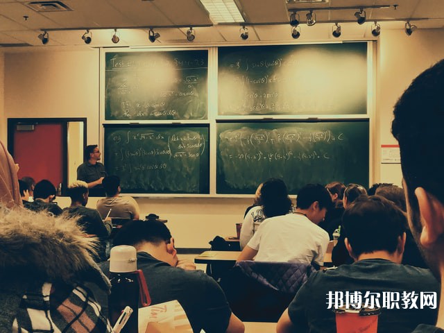 佛山市南海區(qū)衛(wèi)生職業(yè)技術(shù)學(xué)校有哪些招生專(zhuān)業(yè)（2023年）