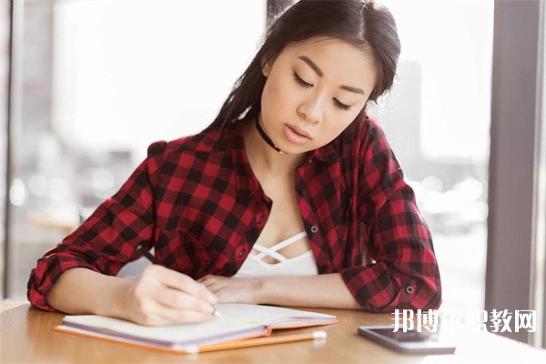 江蘇丹徒中等專業學校有哪些招生專業（2023年）