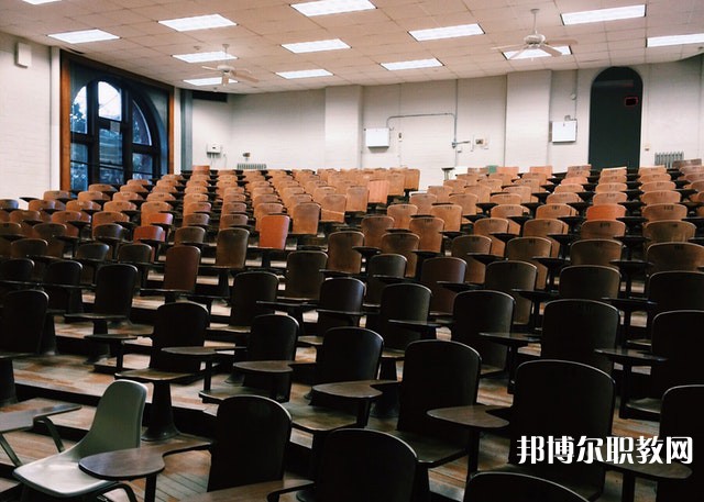 新邵縣工業職業中等專業學校有哪些招生專業（2023年）