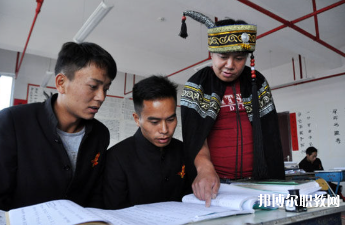 2023貴州省畢節(jié)彝文雙語職業(yè)學(xué)校招生計劃 招生人數(shù)是多少(附要求、條件、對象)